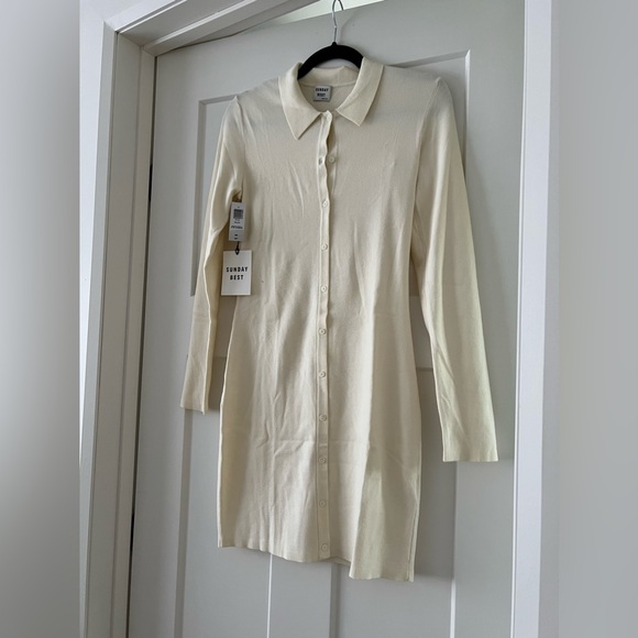 Aritzia Sunday Best Ralf Long sleeve dress in whisper white size M NWT - Picture 1 of 3